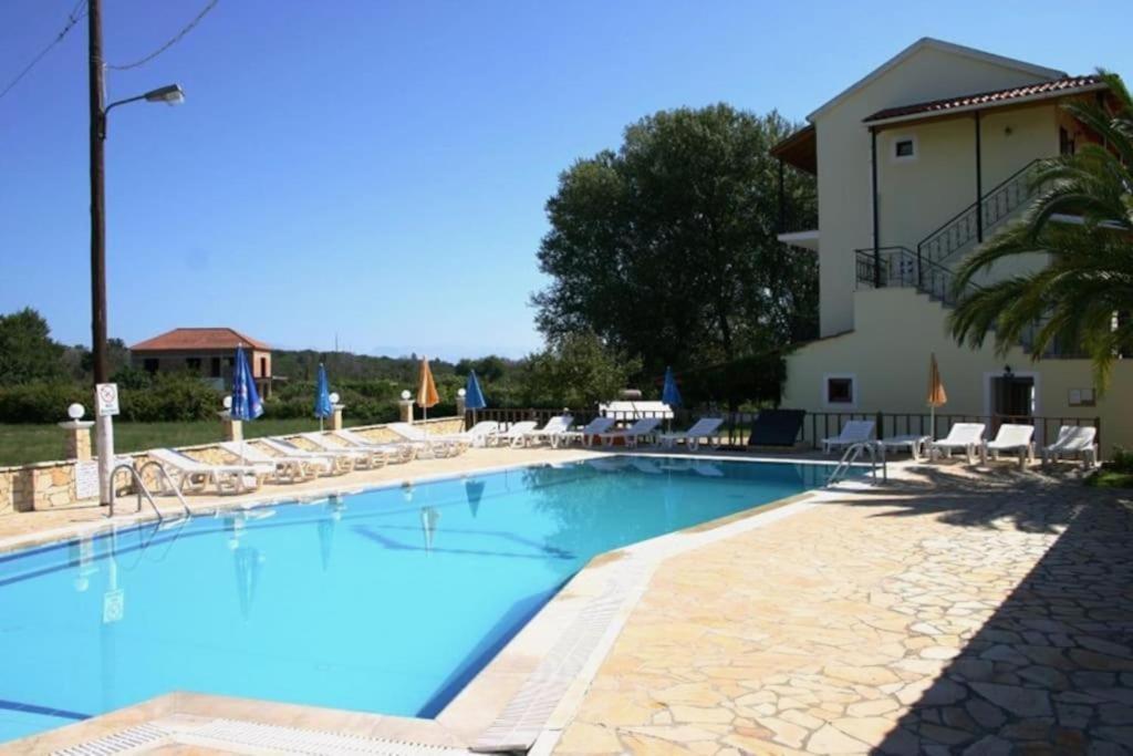 Margarita-Fondas Apartments Рода Экстерьер фото